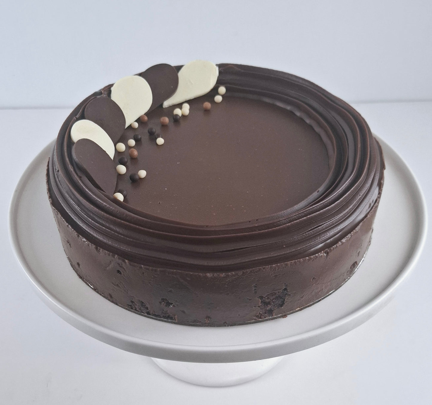 Chocolate Caramel Fudge Cake
